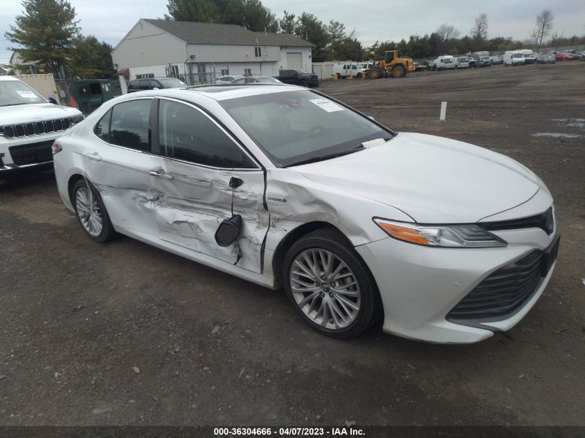 2018 TOYOTA CAMRY HYBRID - 4T1B21HK2JU009691