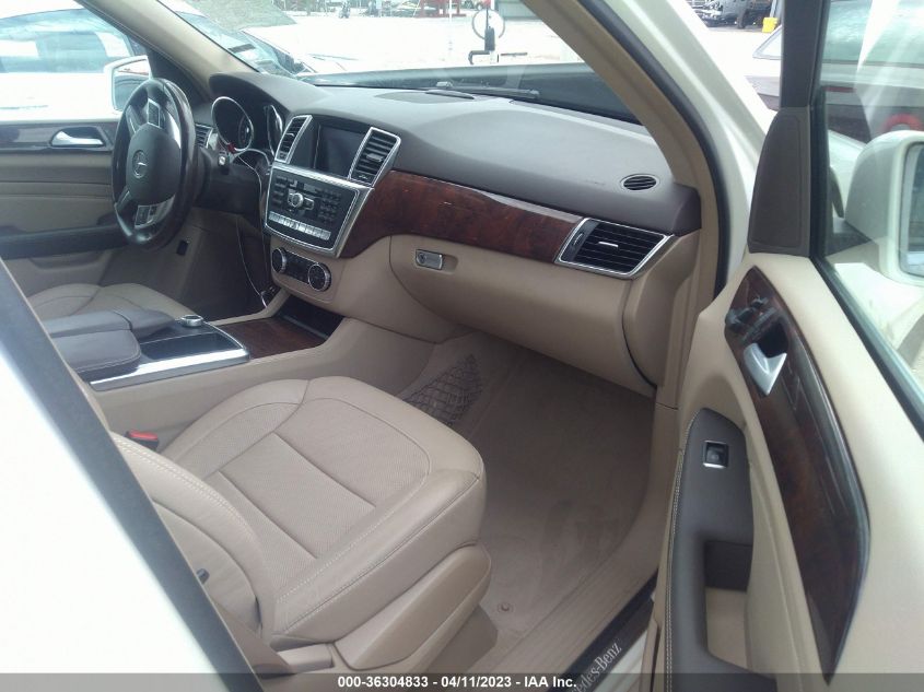 2014 MERCEDES-BENZ M-CLASS ML 350 - 4JGDA5JB2EA410498