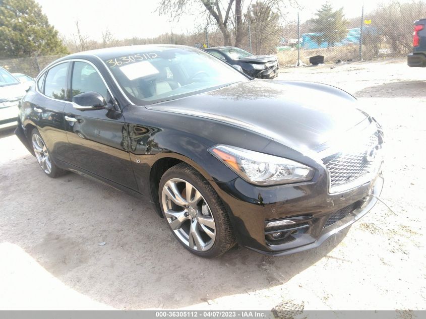 2018 INFINITI Q70 3.7 LUXE - JN1BY1AR8JM220701