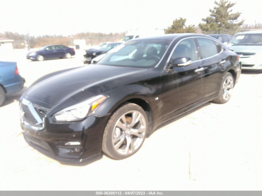 2018 INFINITI Q70 3.7 LUXE - JN1BY1AR8JM220701