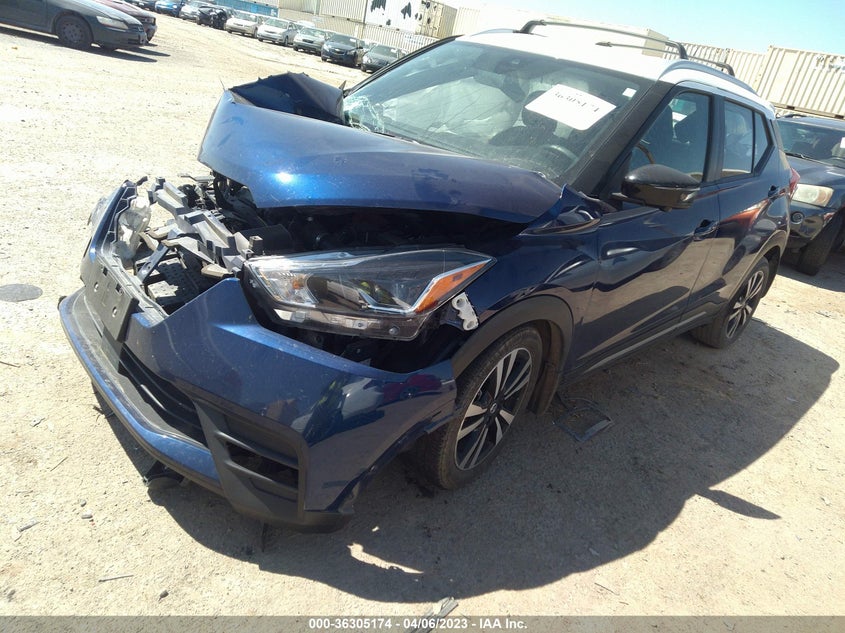 VIN 3N1CP5DV6LL554701 2020 NISSAN KICKS SR