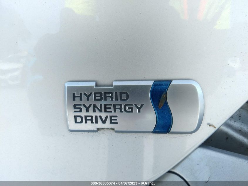 2013 TOYOTA CAMRY HYBRID LE - 4T1BD1FK3DU090282
