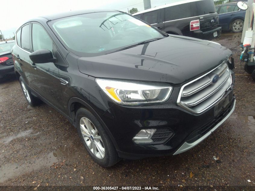 2017 FORD ESCAPE SE - 1FMCU0GD2HUD65984