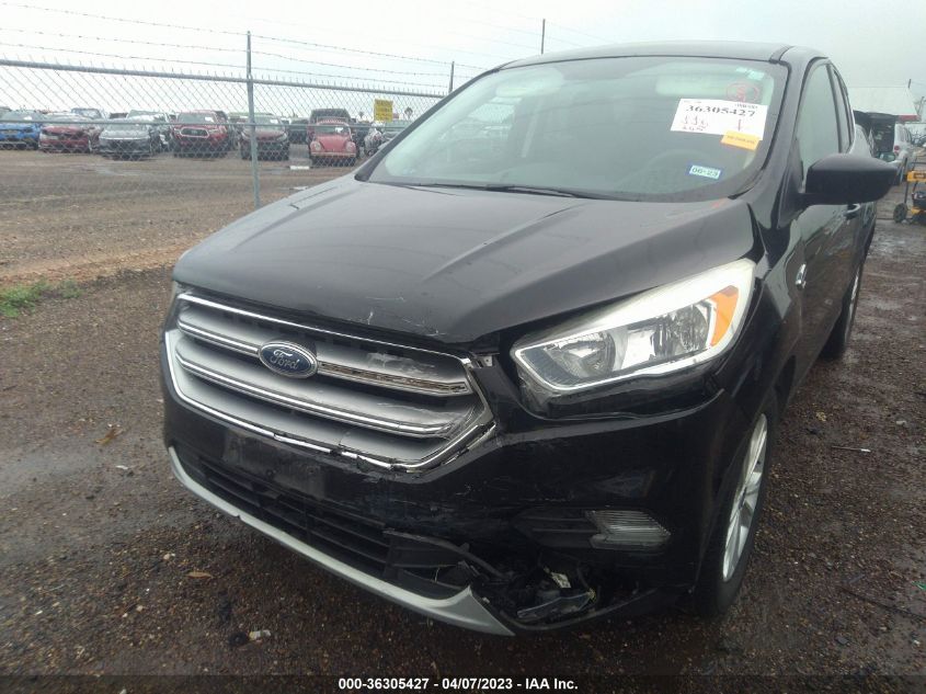 2017 FORD ESCAPE SE - 1FMCU0GD2HUD65984