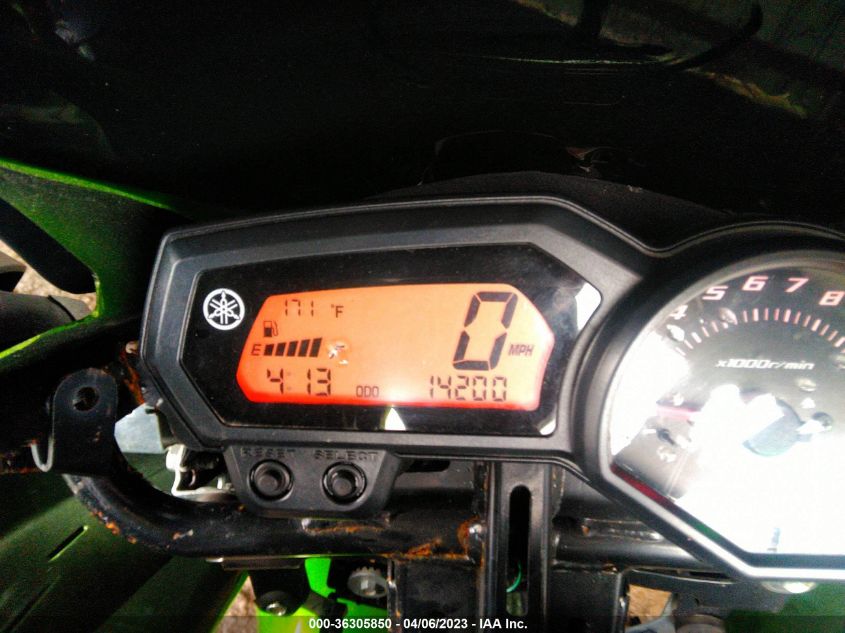 2009 YAMAHA FZ6 R - JYARJ18E09A003137