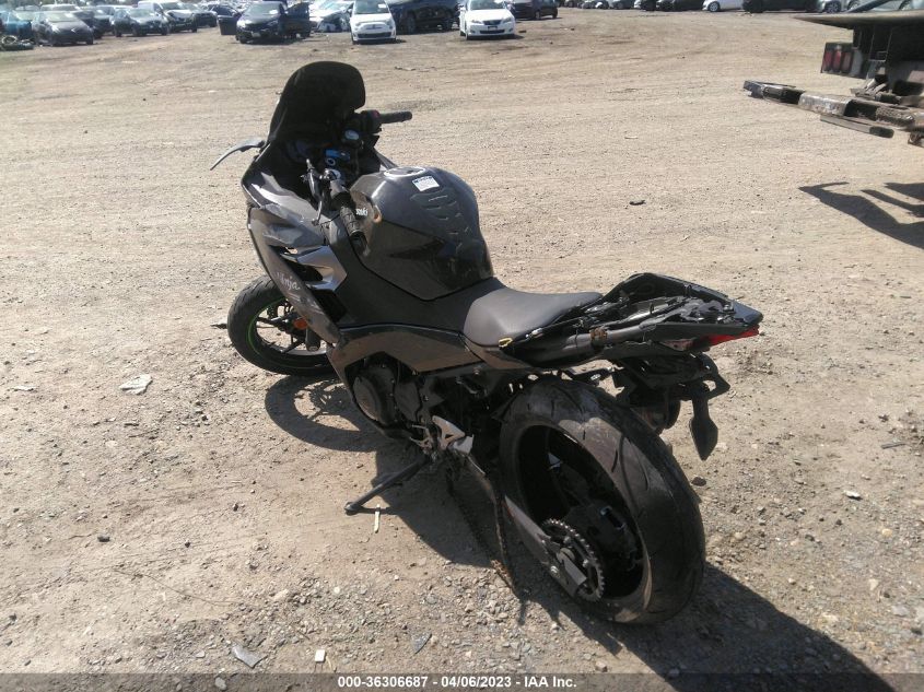 2022 KAWASAKI EX400 JKAEXKG1XNDAG7628