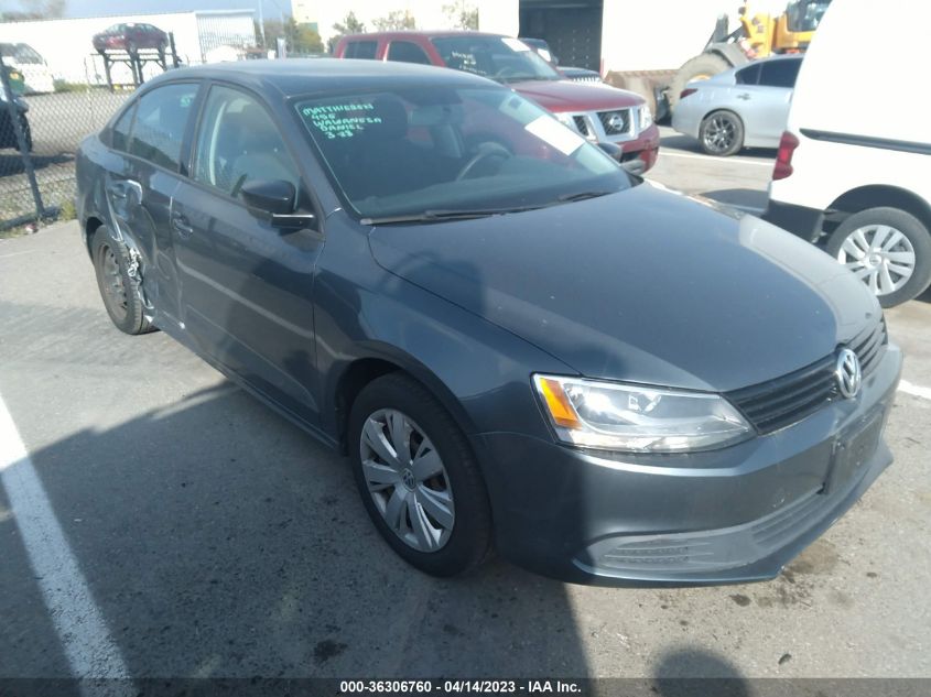 2014 VOLKSWAGEN JETTA SEDAN S - 3VW2K7AJ1EM239495