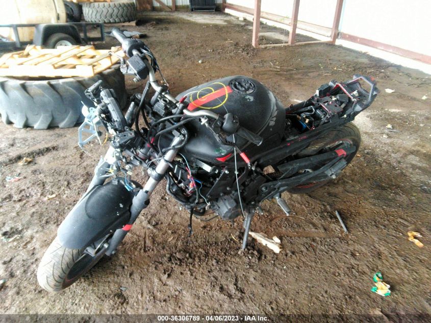 2013 YAMAHA FZ6 R - JYARJ18E6DA011154