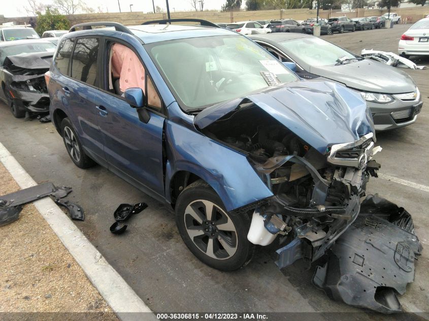 2017 SUBARU FORESTER PREMIUM - JF2SJAEC9HH540685