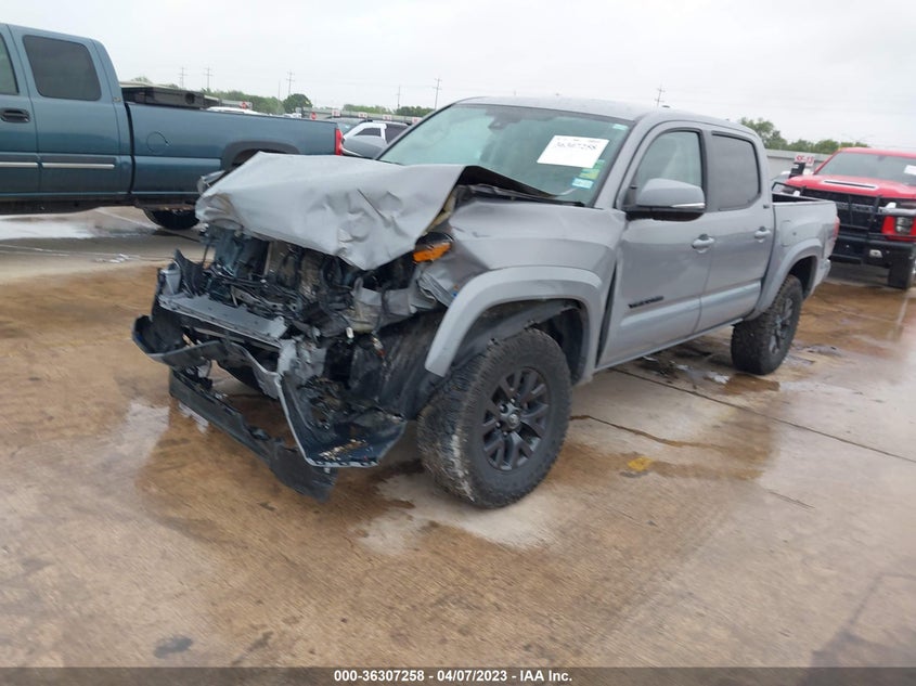 VIN 3TMCZ5AN0LM358341 2020 TOYOTA TACOMA 4WD SR5