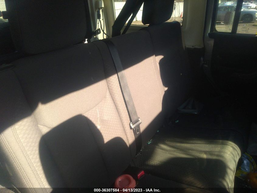 2015 JEEP WRANGLER UNLIMITED SPORT - 1C4HJWDG3FL764734