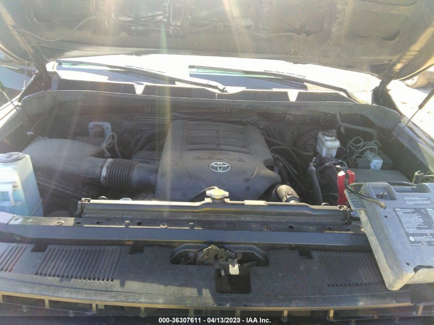 2014 TOYOTA TUNDRA 4WD TRUCK SR/SR5 - 5TFUM5F12EX055082