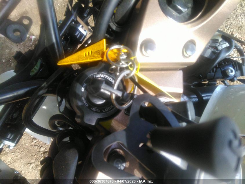 2014 HONDA VFR800 F JH2RC7913EK000094