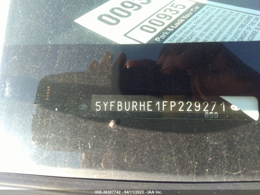 2015 TOYOTA COROLLA L/LE/S/S PLUS/LE PLUS - 5YFBURHE1FP229271