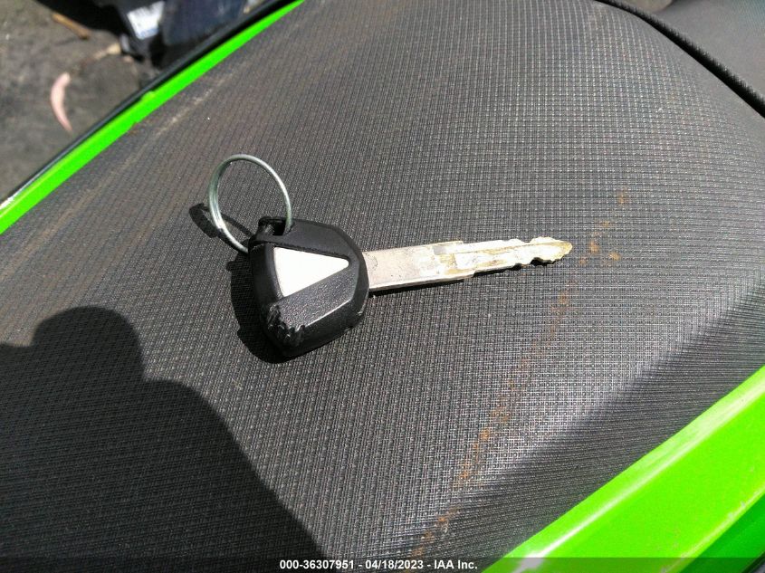 2022 KAWASAKI EX400 JKAEXKG18NDAG6915