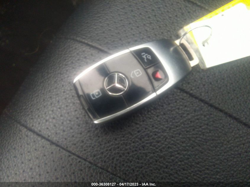 2018 MERCEDES-BENZ E-CLASS E 300 - WDDZF4KB0JA334364