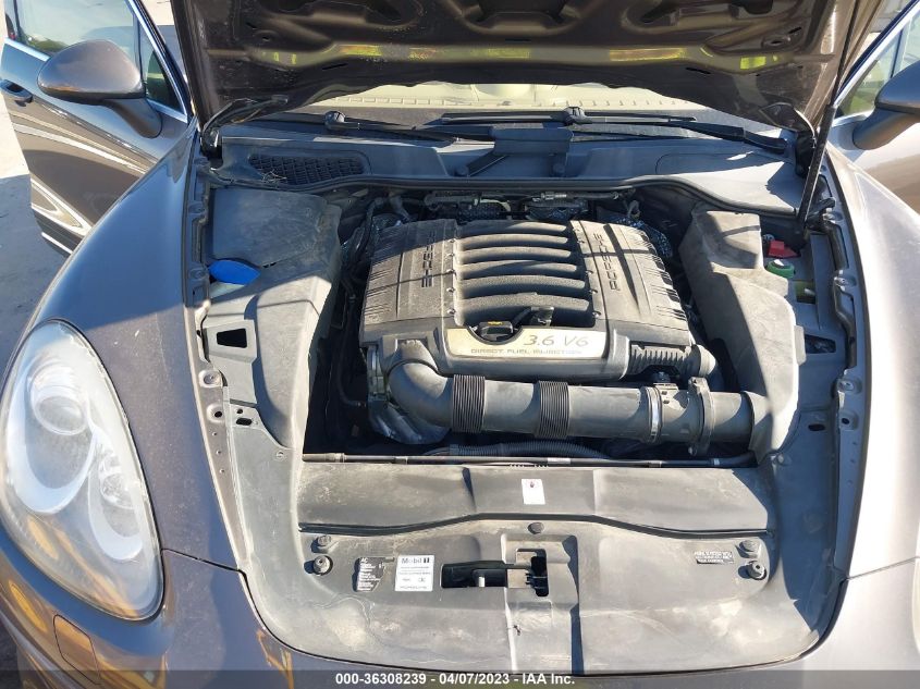 2013 PORSCHE CAYENNE - WP1AA2A2XDLA12477