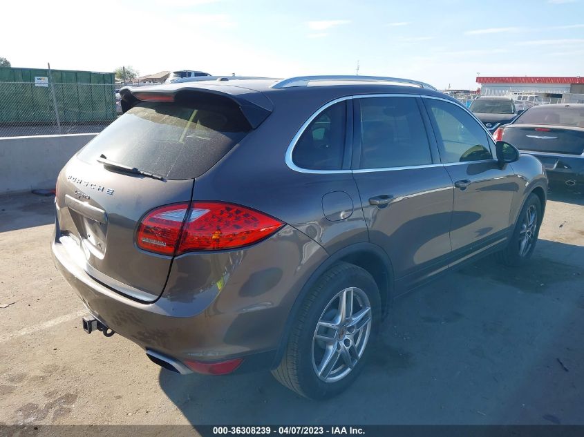 2013 PORSCHE CAYENNE - WP1AA2A2XDLA12477