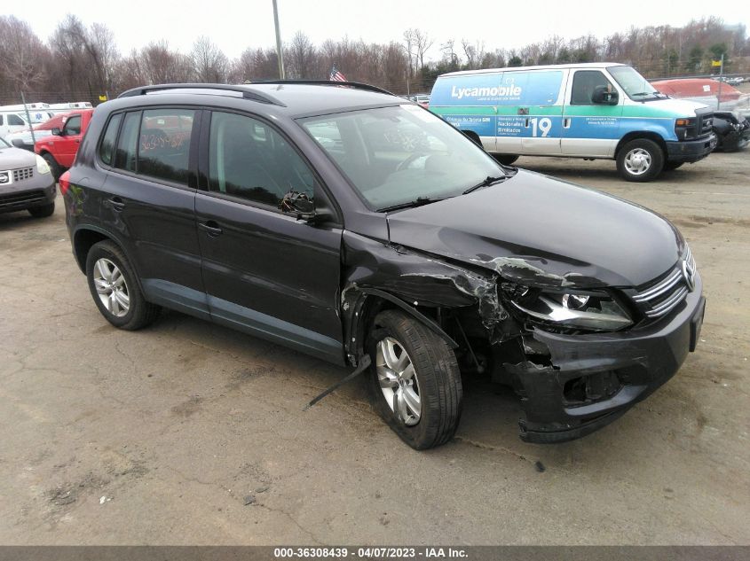 2016 VOLKSWAGEN TIGUAN S - WVGBV7AX1GW592882