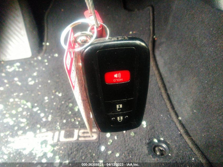 2016 TOYOTA PRIUS TWO - JTDKBRFU0G3007704