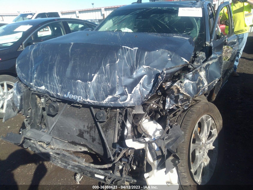 VIN 1C4RJFJG8LC173173 2020 JEEP GRAND CHEROKEE SUMMIT
