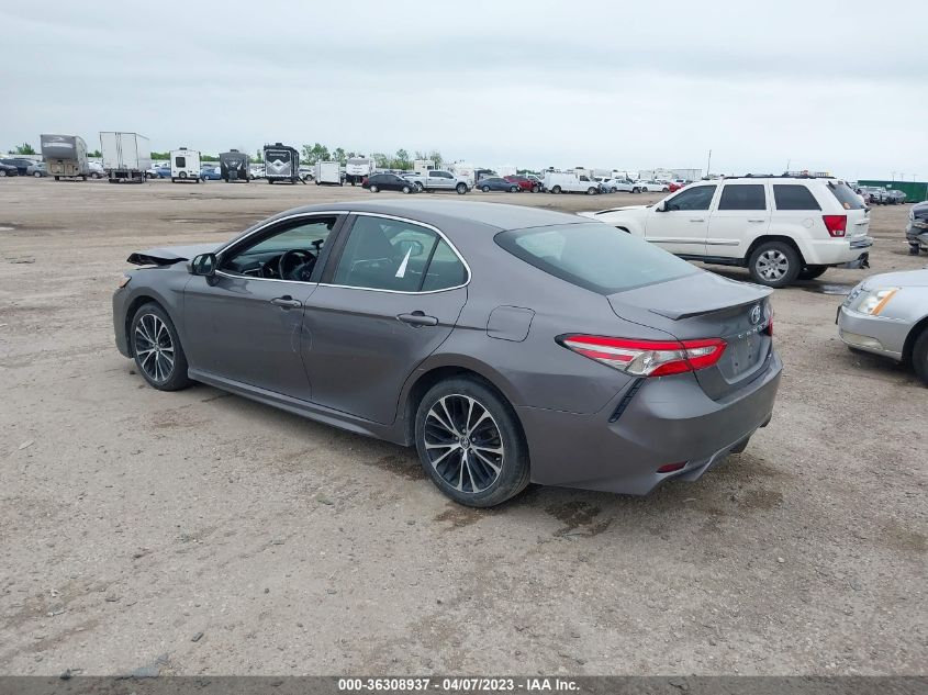 2018 TOYOTA CAMRY LE/SE/XLE/L - 4T1B11HKXJU637873