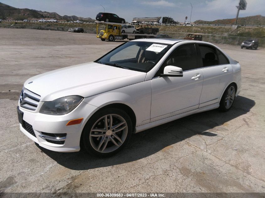 2013 MERCEDES-BENZ C-CLASS C 250 LUXURY - WDDGF4HB2DR294339