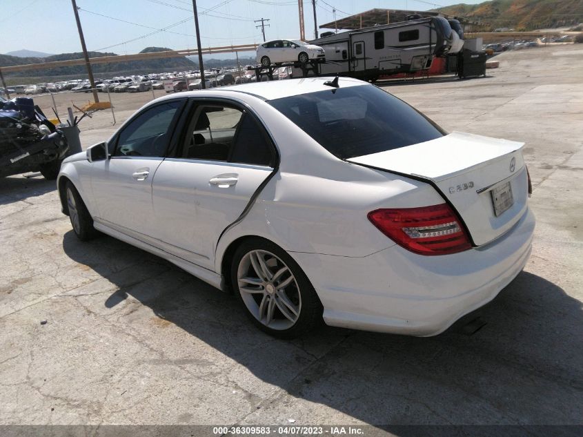 2013 MERCEDES-BENZ C-CLASS C 250 LUXURY - WDDGF4HB2DR294339