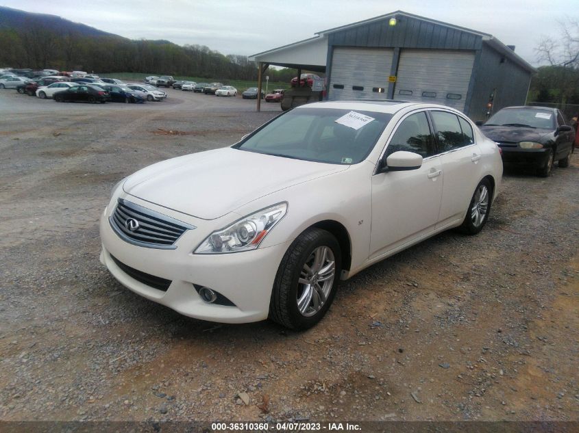 2015 INFINITI Q40 JN1CV6AR5FM520584