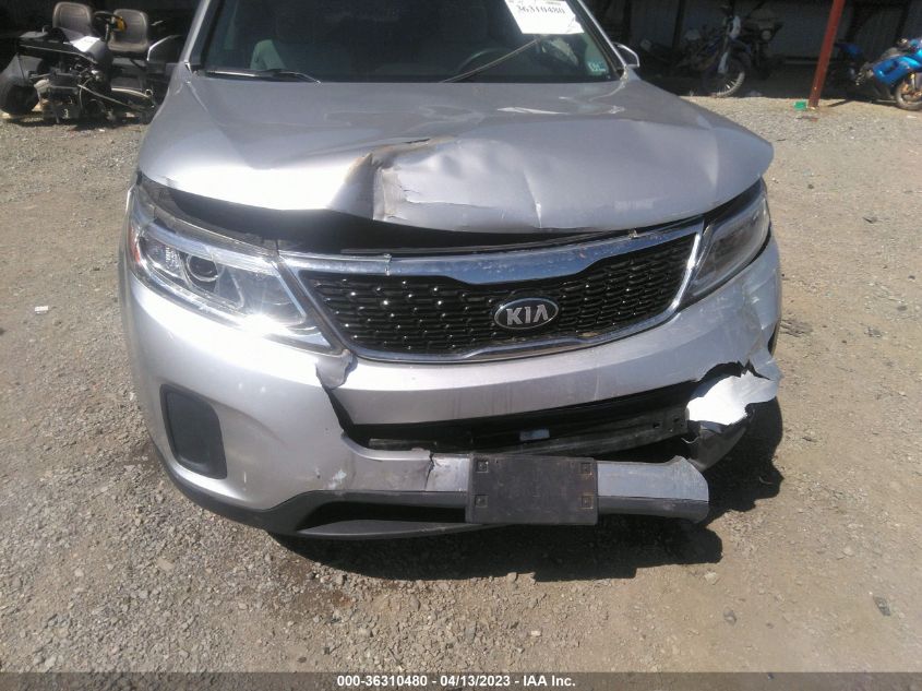 2014 KIA SORENTO LX - 5XYKTCA64EG487869