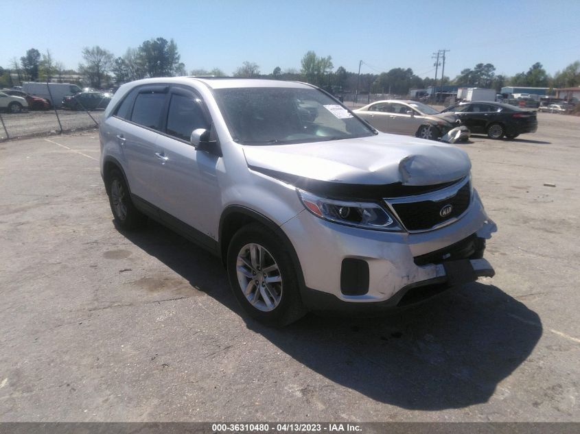 2014 KIA SORENTO LX - 5XYKTCA64EG487869