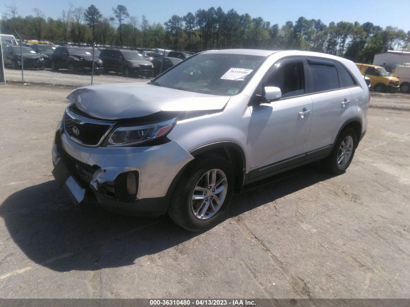 2014 KIA SORENTO LX - 5XYKTCA64EG487869