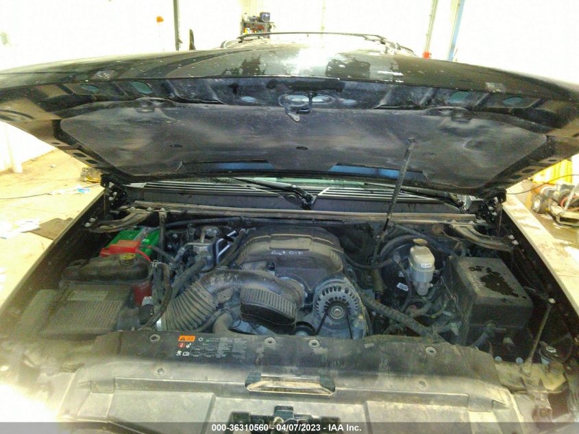 2013 CHEVROLET SUBURBAN LT - 1GNSKJE73DR143337