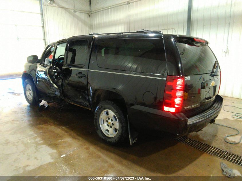 2013 CHEVROLET SUBURBAN LT - 1GNSKJE73DR143337