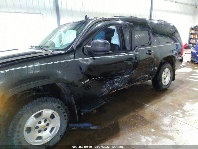 2013 CHEVROLET SUBURBAN LT - 1GNSKJE73DR143337