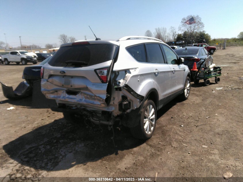 VIN 1FMCU0JD7HUE04688 2017 FORD ESCAPE TITANIUM