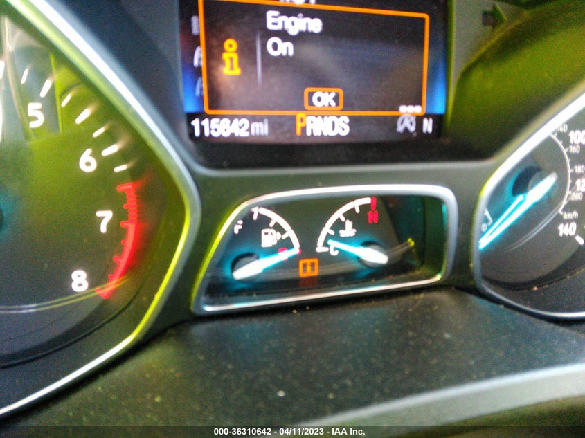 VIN 1FMCU0JD7HUE04688 2017 FORD ESCAPE TITANIUM