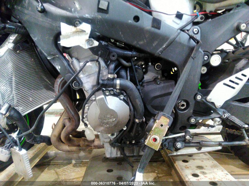 2017 KAWASAKI ZX636 F JKBZXJF19HA012040