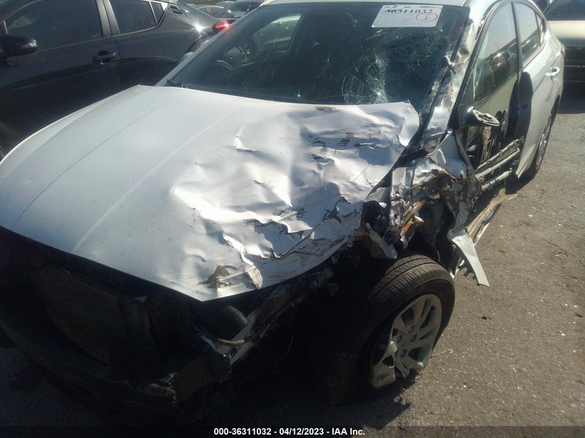 VIN 5NPD74LF4KH466797 2019 HYUNDAI ELANTRA SE