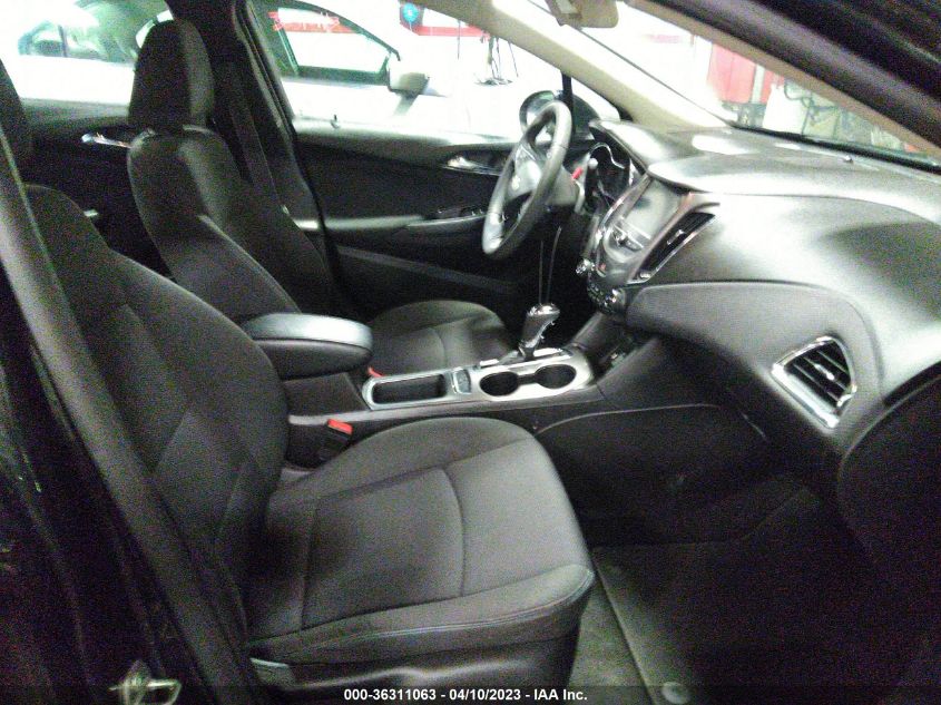 2017 CHEVROLET CRUZE LT - 1G1BE5SM0H7144540