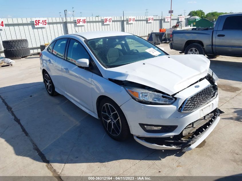 2016 FORD FOCUS SE - 1FADP3F25GL305709