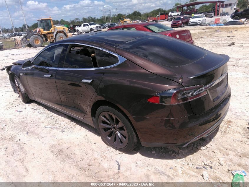 2014 TESLA MODEL S 60 KWH BATTERY/P85 - 5YJSA1H19EFP45217