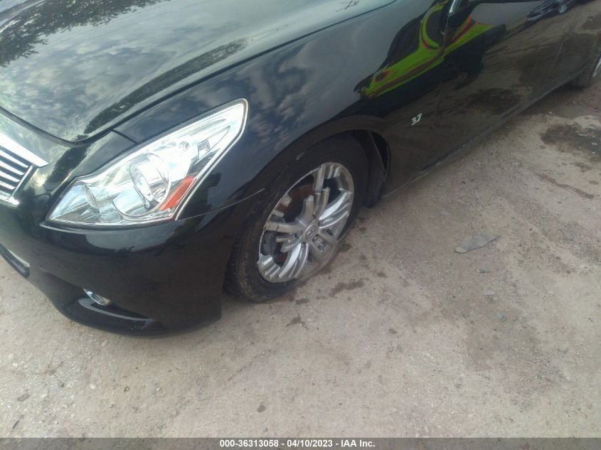 2015 INFINITI Q40 JN1CV6AP7FM503414
