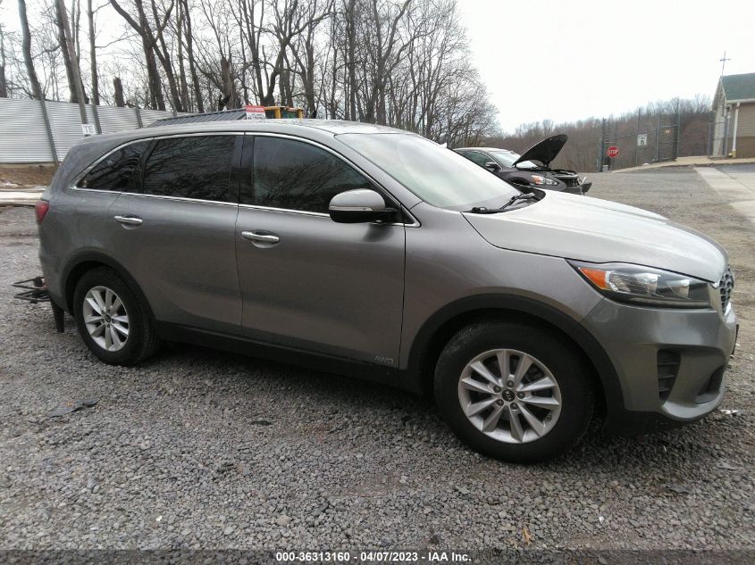 2019 KIA SORENTO LX V6 - 5XYPGDA50KG510955