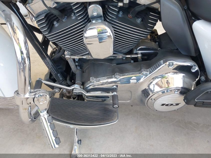 2012 HARLEY-DAVIDSON FLHTCU ULTRA CLASSIC ELECTRA GLD 1HD1FCM12CB624946