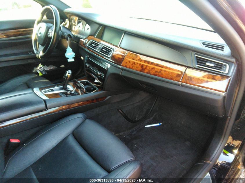 2013 BMW 7 SERIES 750I XDRIVE - WBAYB6C58DD224099