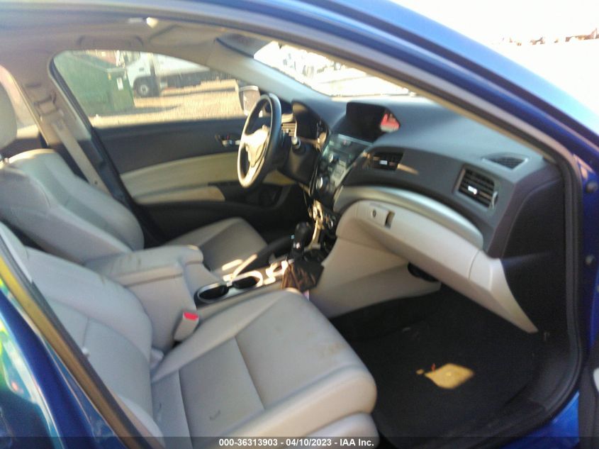 2016 ACURA ILX - 19UDE2F32GA016240