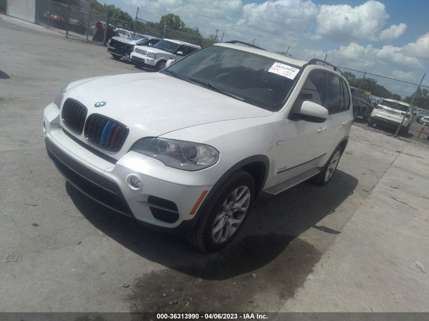 VIN 5UXZV4C54D0B11992 2013 BMW X5 no.2