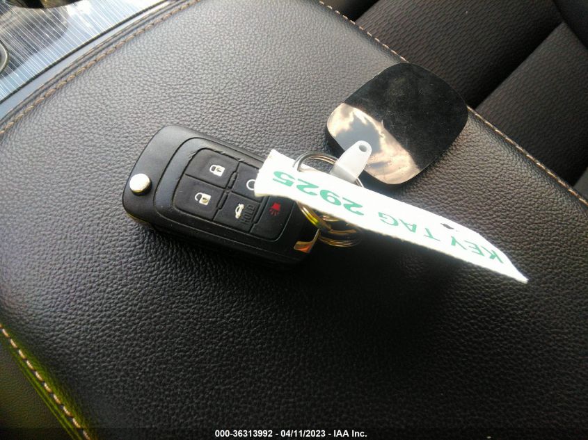 2018 CHEVROLET IMPALA LT - 2G1105S35J9142403