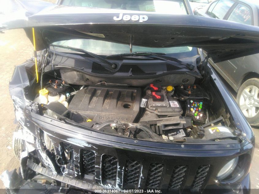 2016 JEEP PATRIOT LATITUDE - 1C4NJRFB9GD518465